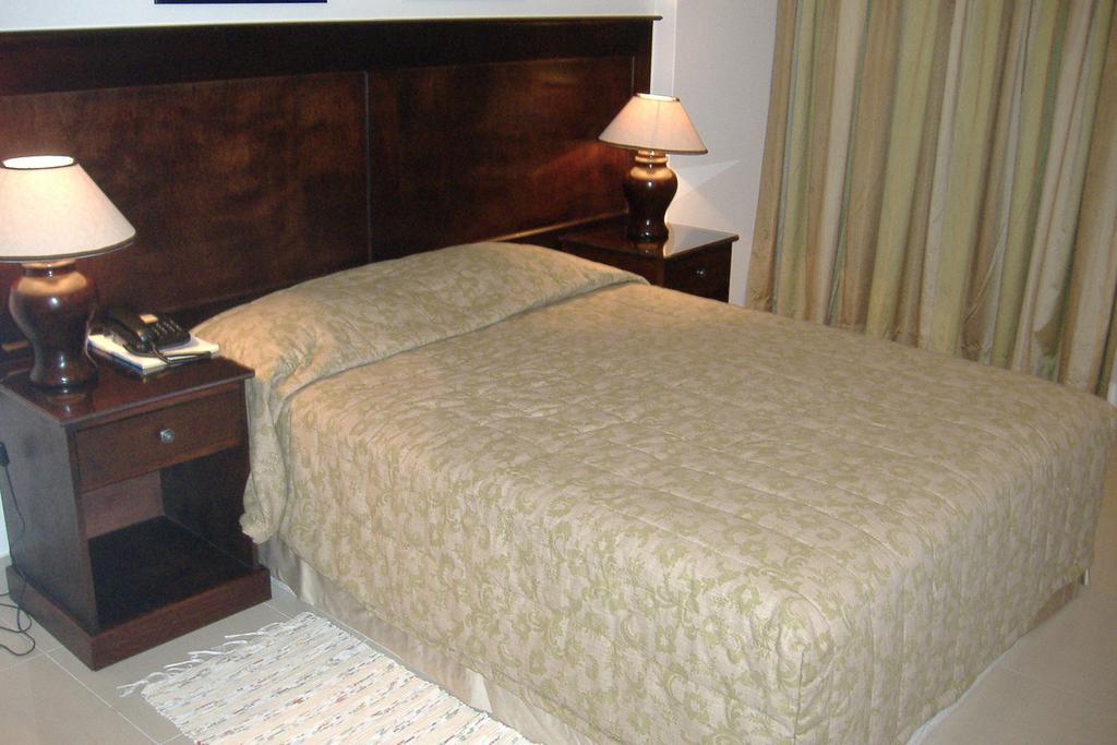 Vip Inn Бейра Номер фото
